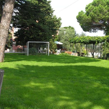 Vigna Licia Apartment Pomezia Exterior foto